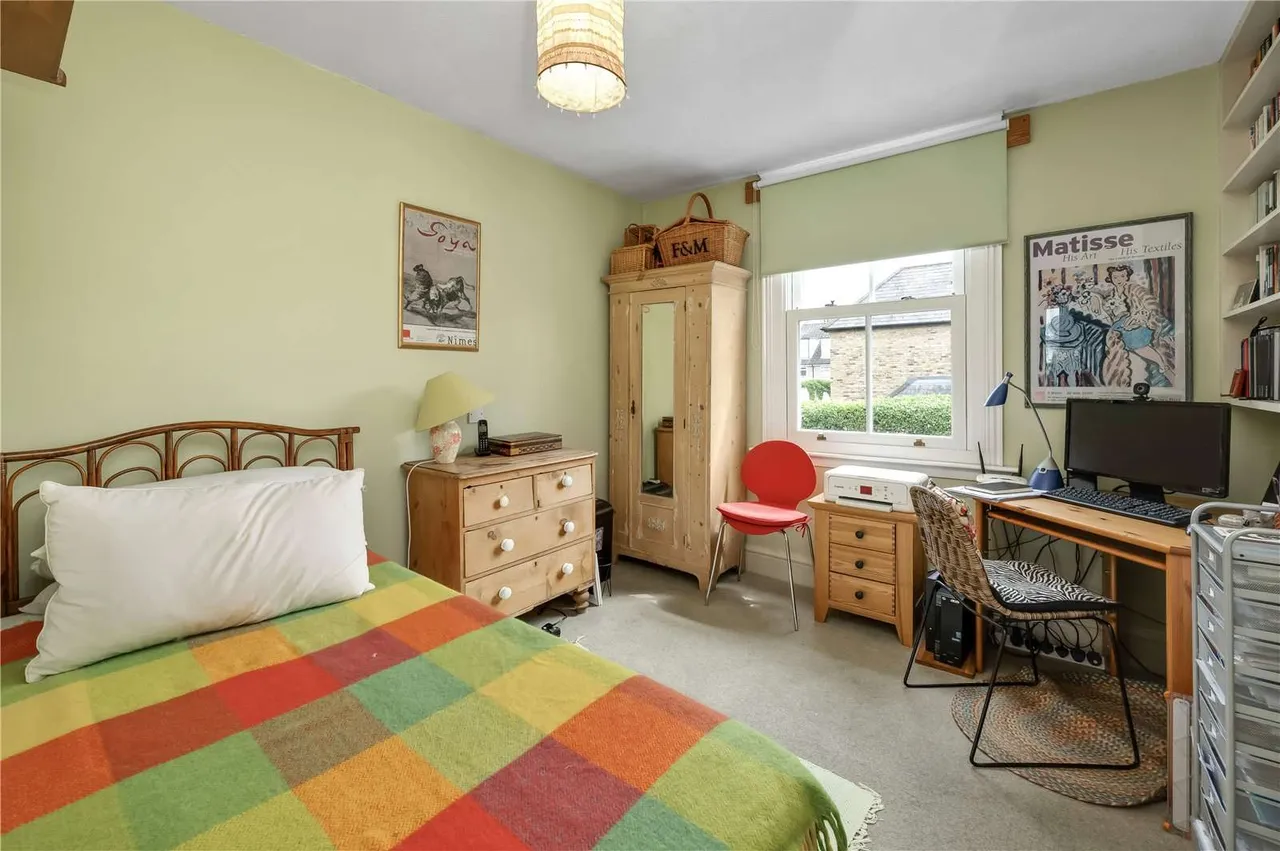 Manor Road, East Molesey, Surrey, KT8 9JU, photo 10