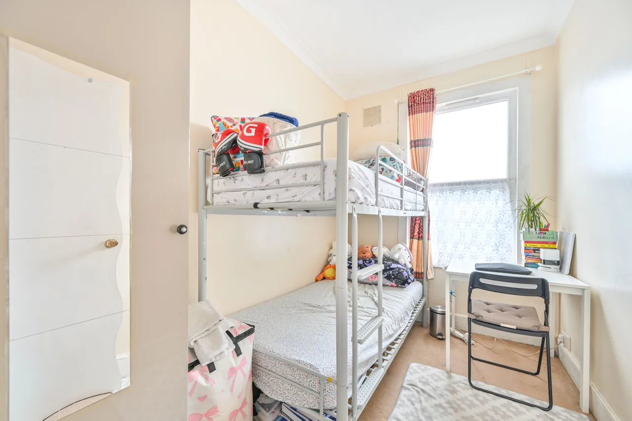 5a District Road, Wembley, photo 3