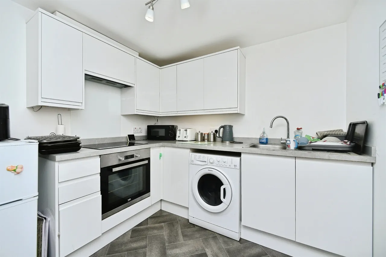 South Coast Road, Peacehaven, BN10, photo 3