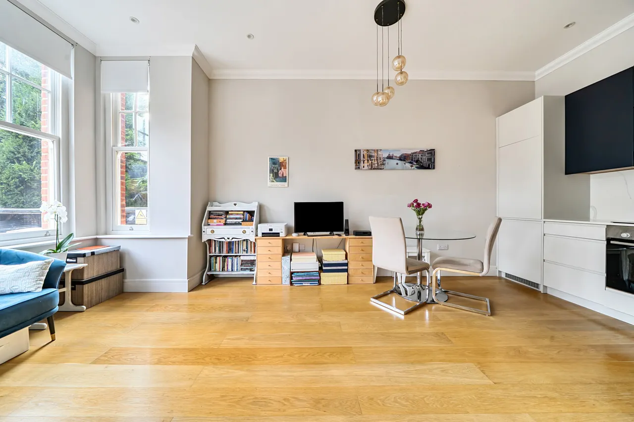 Madeley Road, London, W5, photo 12
