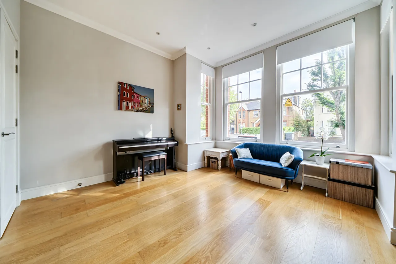 Madeley Road, London, W5, photo 9