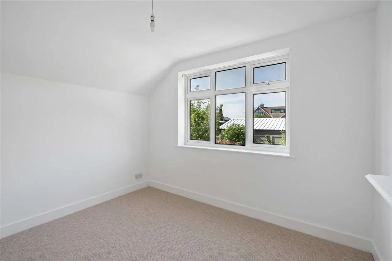 Grimsdells Lane, Amersham, Buckinghamshire, HP6 6HF, photo 10