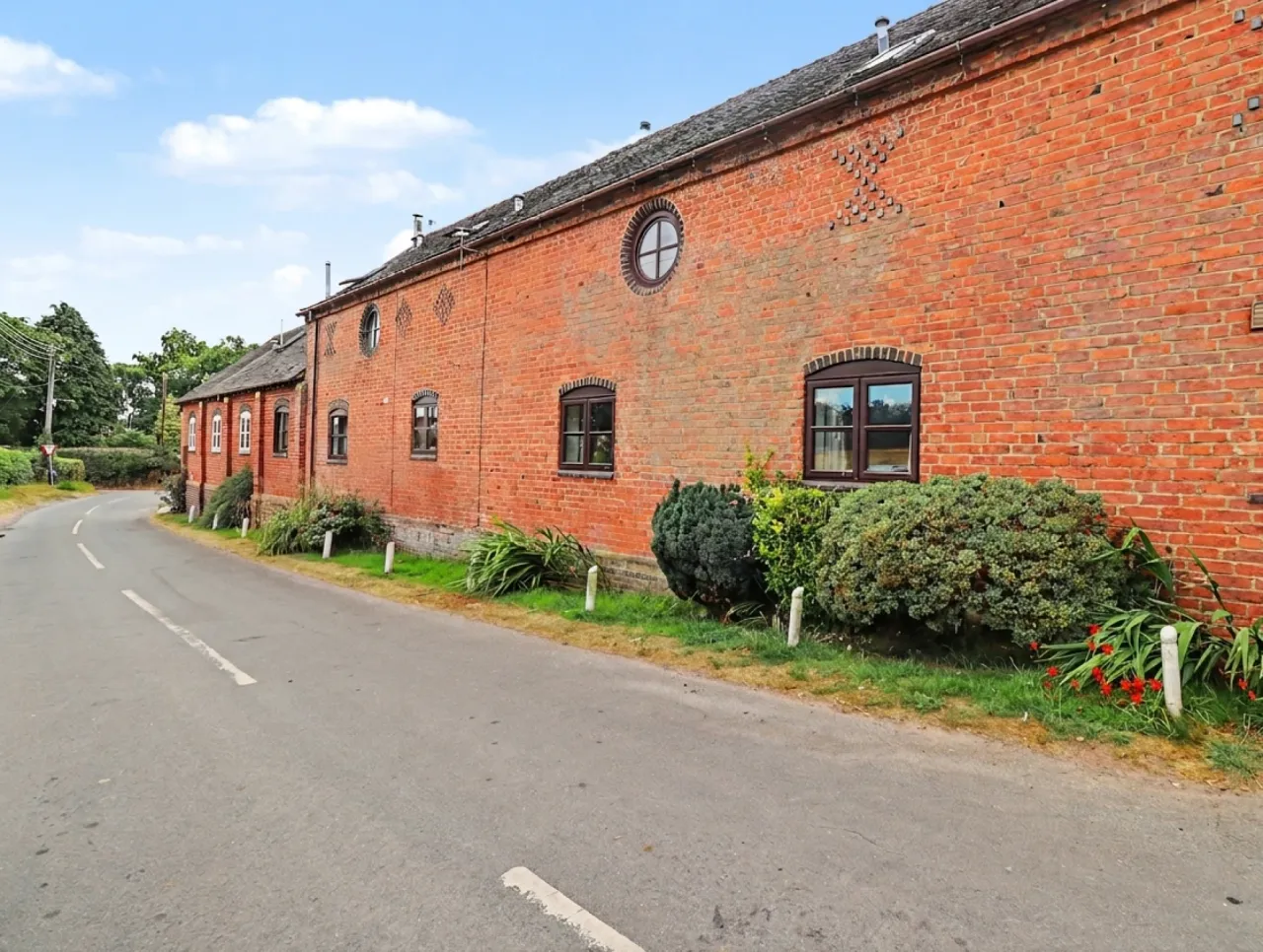 Bowers, Stafford, photo 17