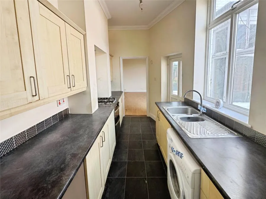 Laburnum Grove, Portsmouth, PO2, photo 9