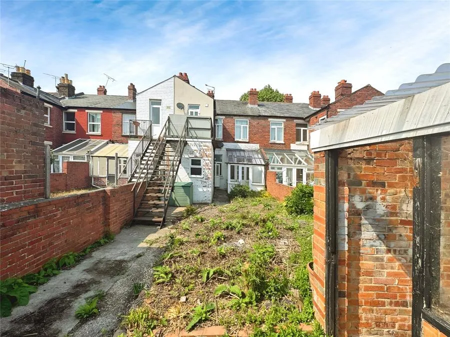 Laburnum Grove, Portsmouth, PO2, photo 13
