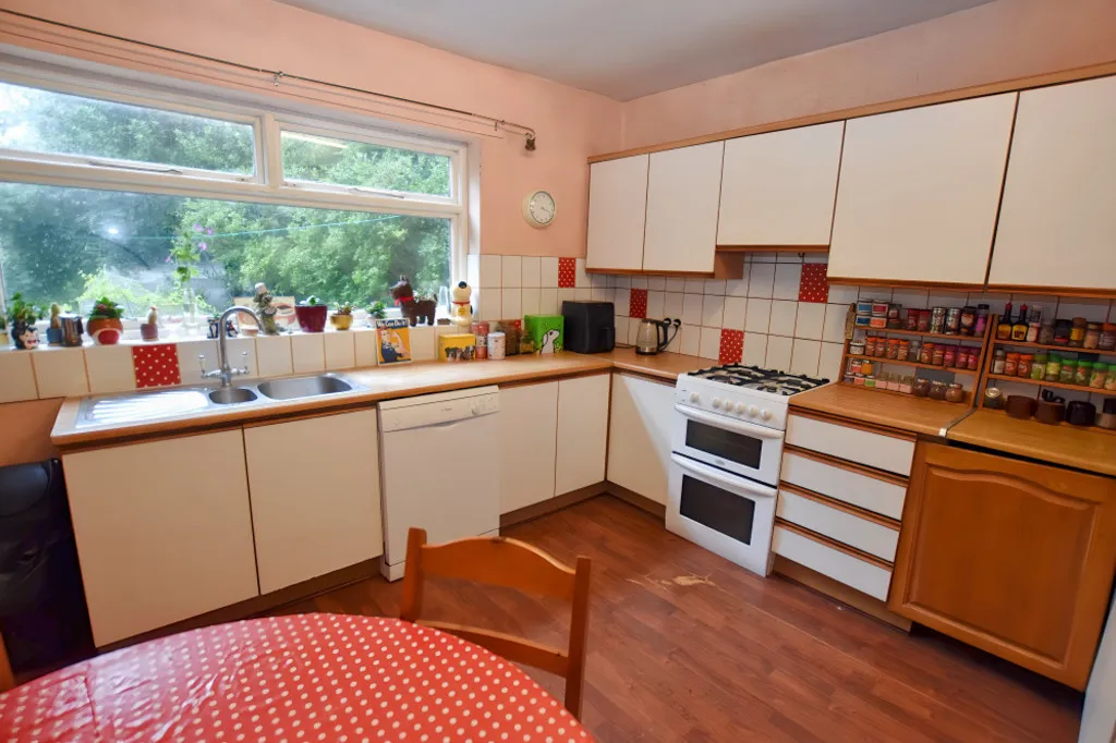 Grosvenor Road, Market Drayton, photo 10