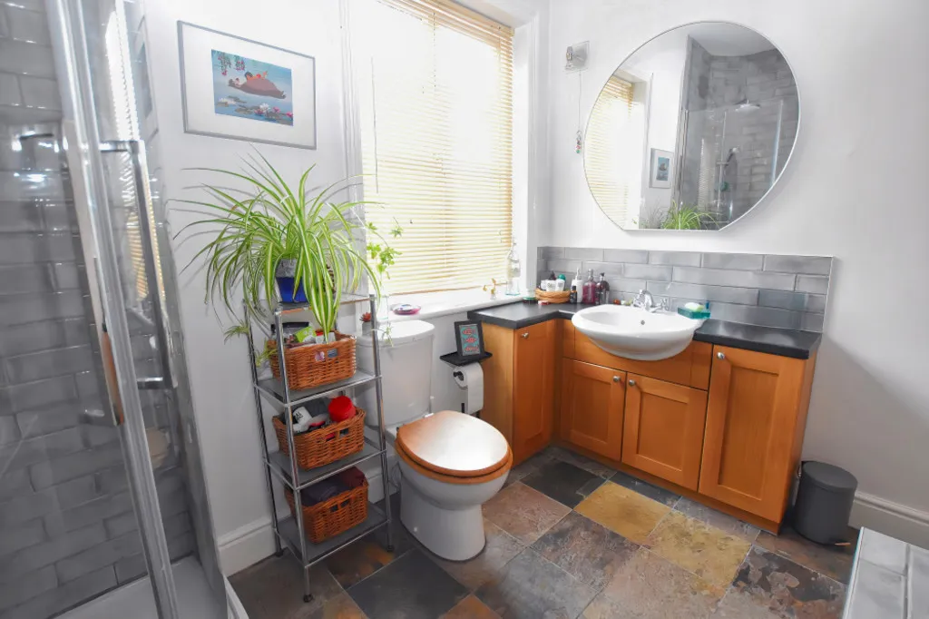 Grosvenor Road, Market Drayton, photo 18