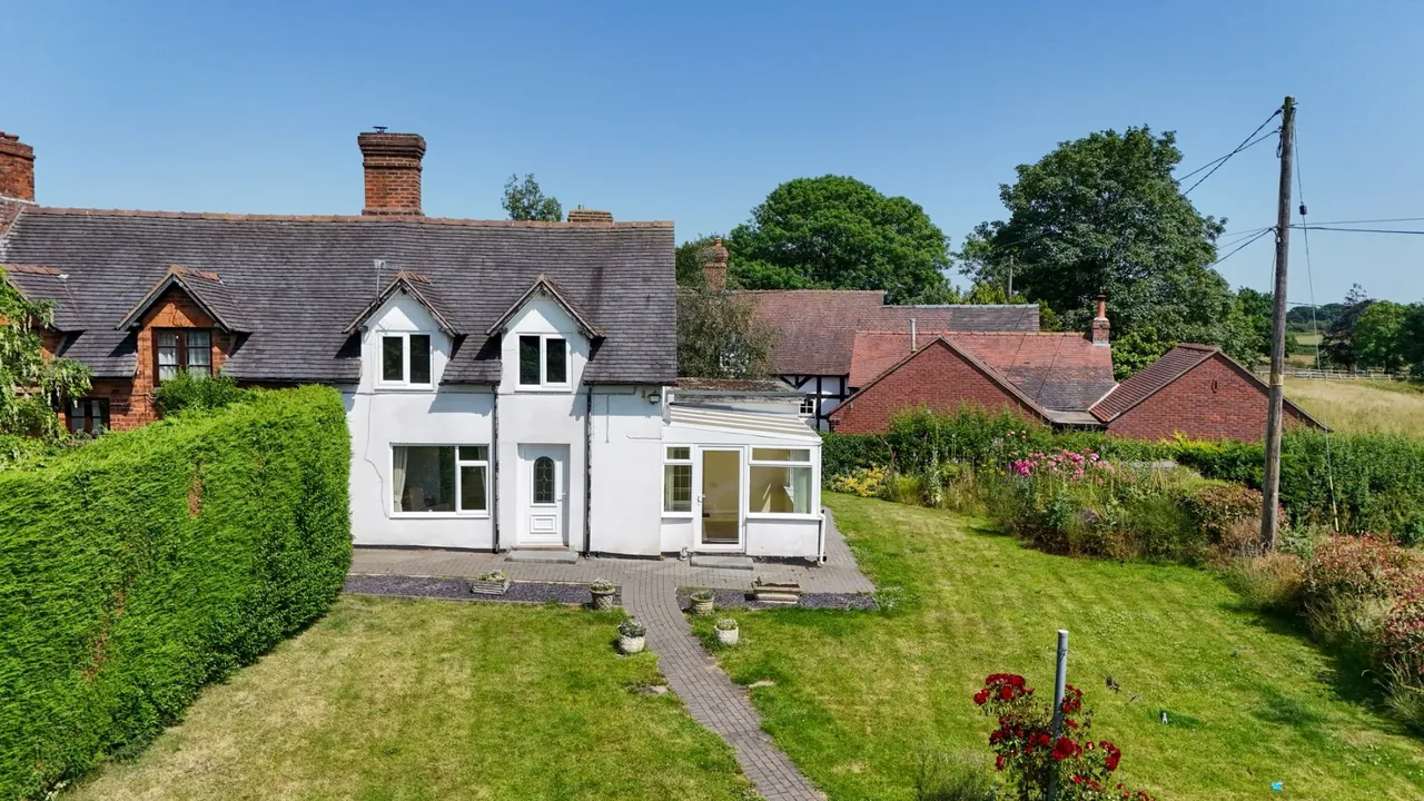 Cherrington, Cherrington TF10 8PN, photo 24
