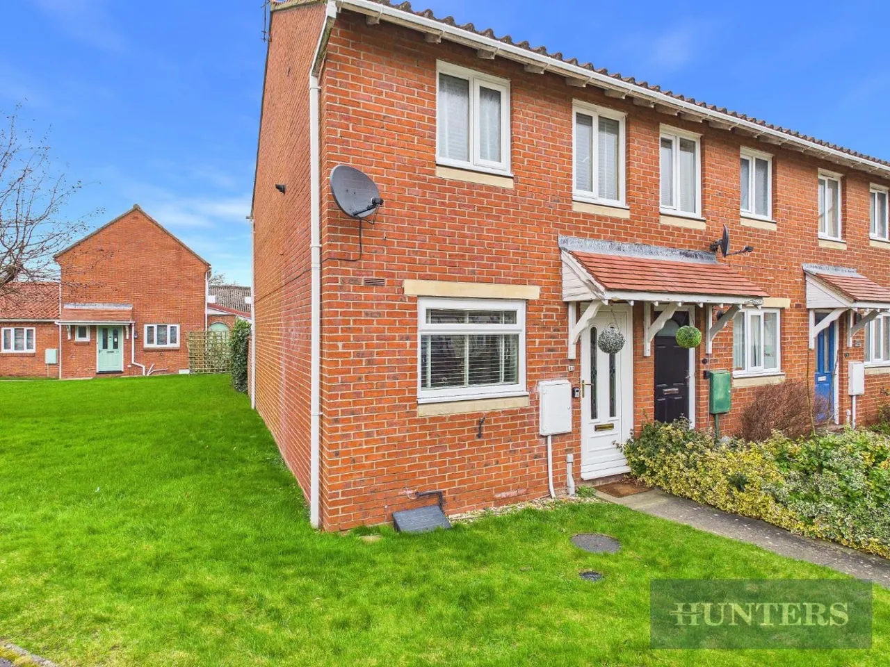 2 bed house for sale, Stockshill, Seamer, YO12