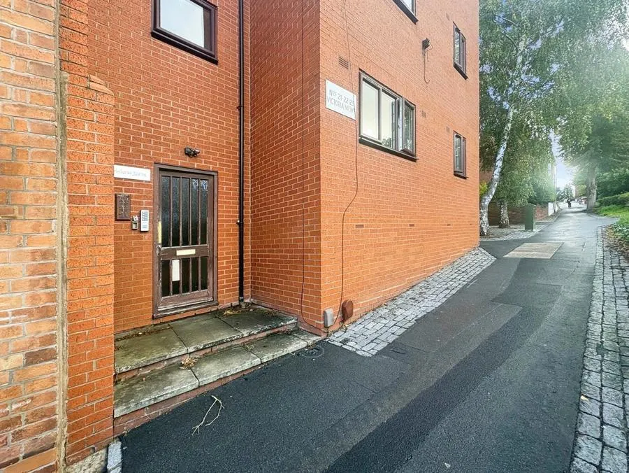 2 bed flat for sale, Victoria Mews, Saltisford, CV34