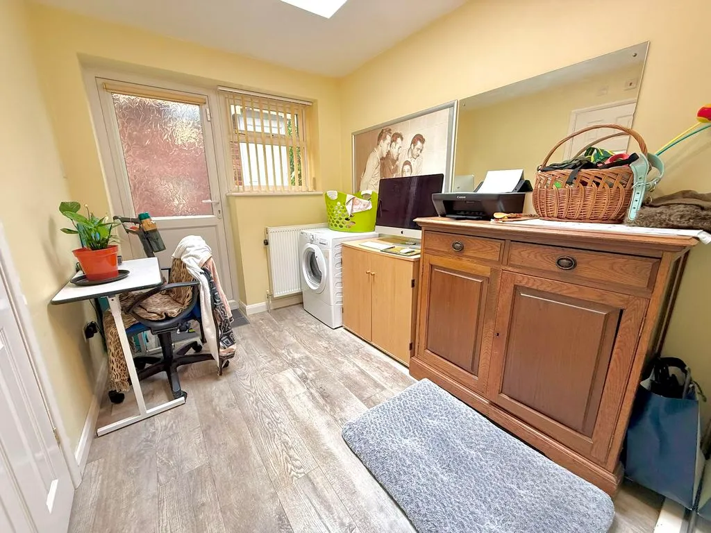 Duncombe Drive, Dunstable LU5 4QZ, photo 8