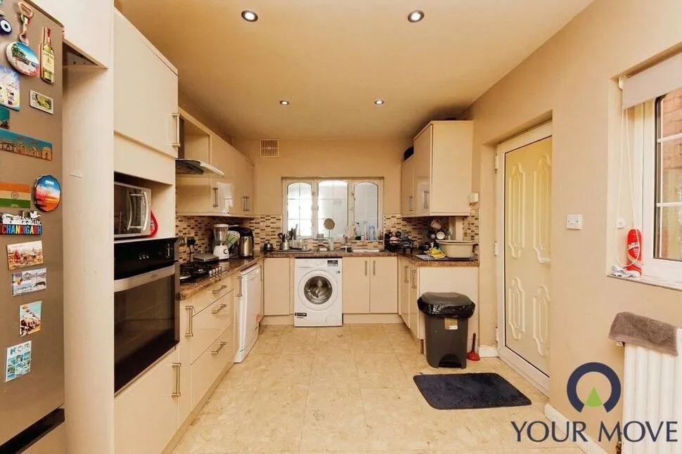 Highfield Road, Hall Green, West Midlands, B28, photo 3