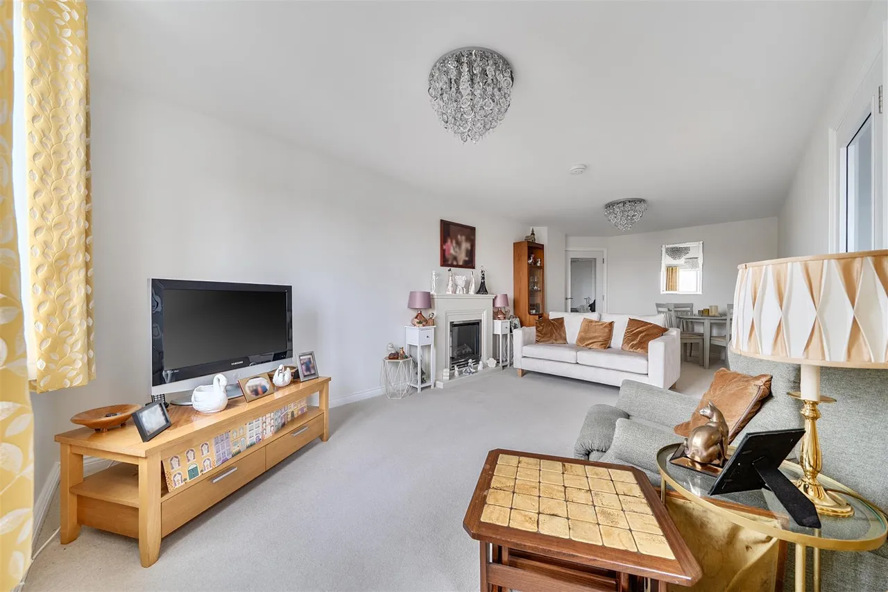 Trinity Street, Fareham, PO16, photo 8
