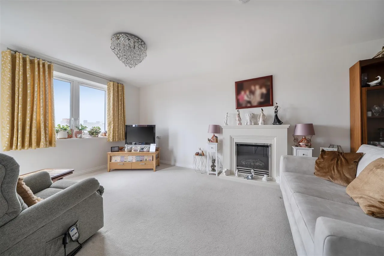 Trinity Street, Fareham, PO16, photo 9
