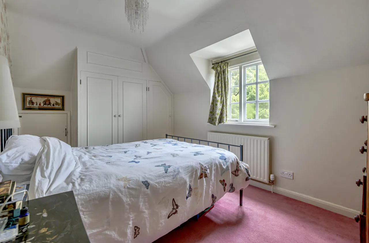 Homestall Lane, Ashurst Wood, East Grinstead, West Sussex, RH19 3PH, photo 11