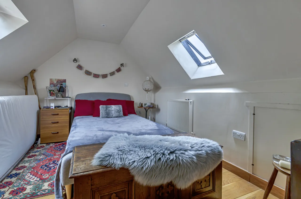 Homestall Lane, Ashurst Wood, East Grinstead, West Sussex, RH19 3PH, photo 20