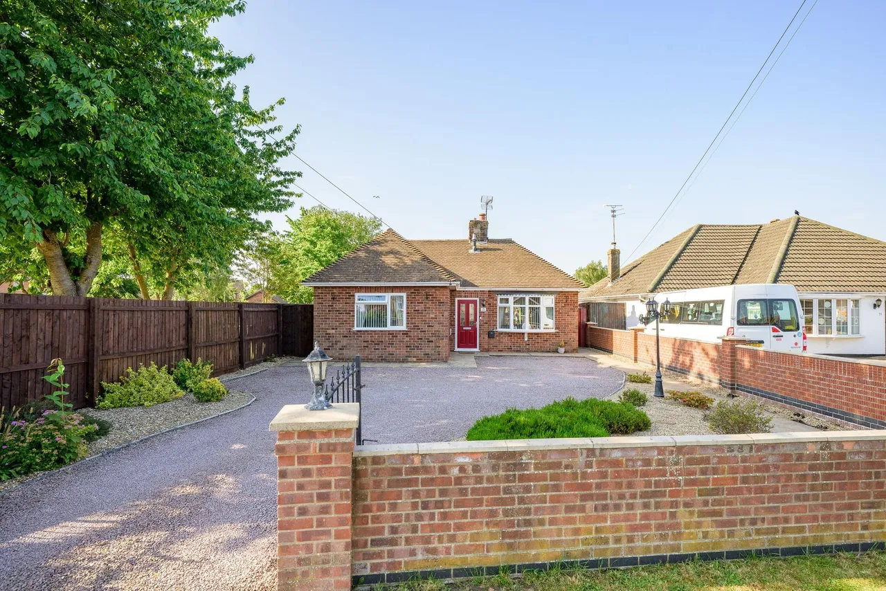 2 bed house for sale, Kingsway, Boston, PE21