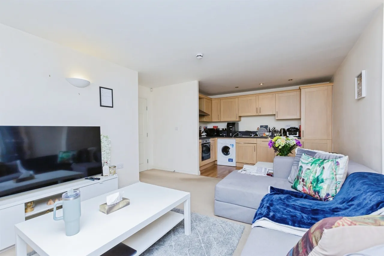 Honeywell Close, Oadby, LE2, photo 5