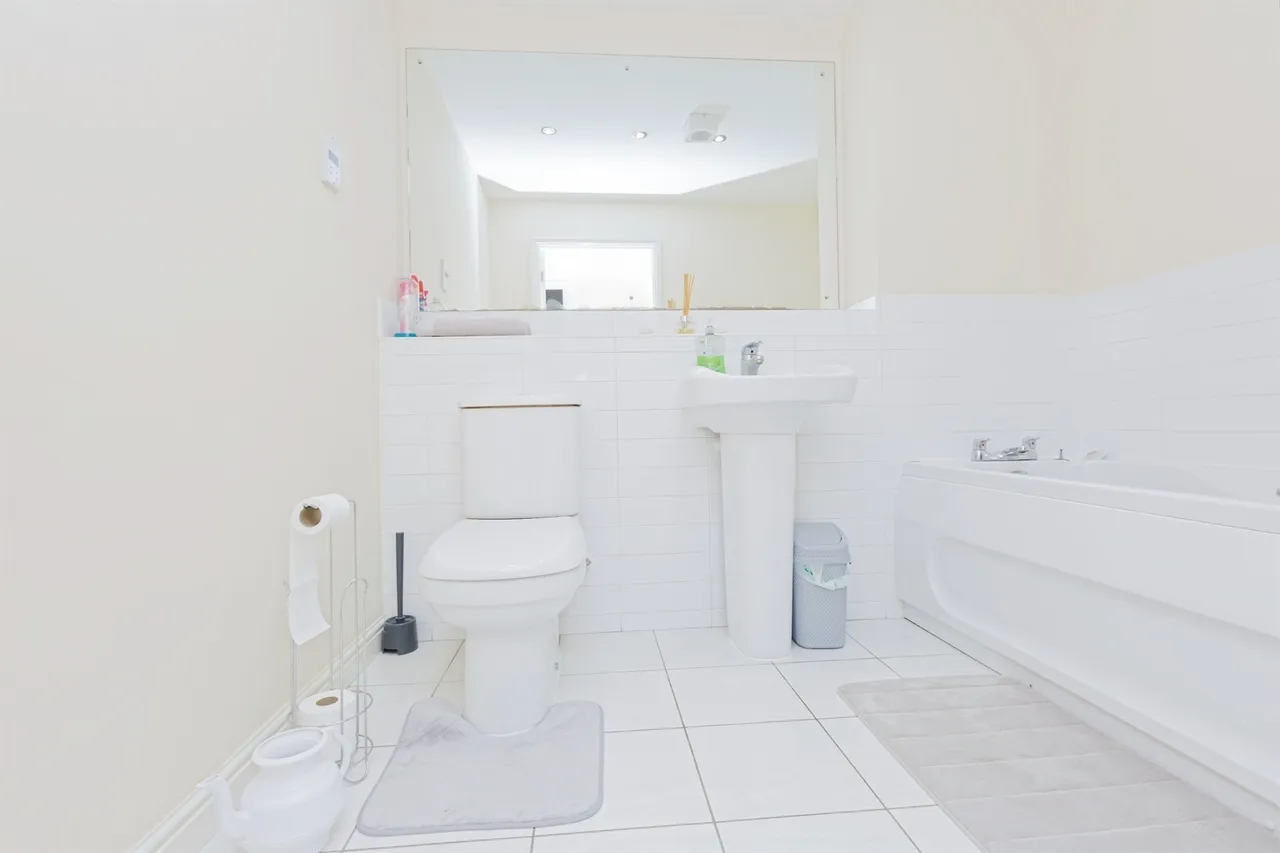 Honeywell Close, Oadby, LE2, photo 14