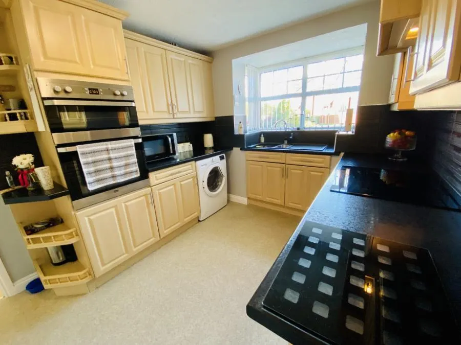 Barnetts Lane, Brownhills, ., WS8, photo 8