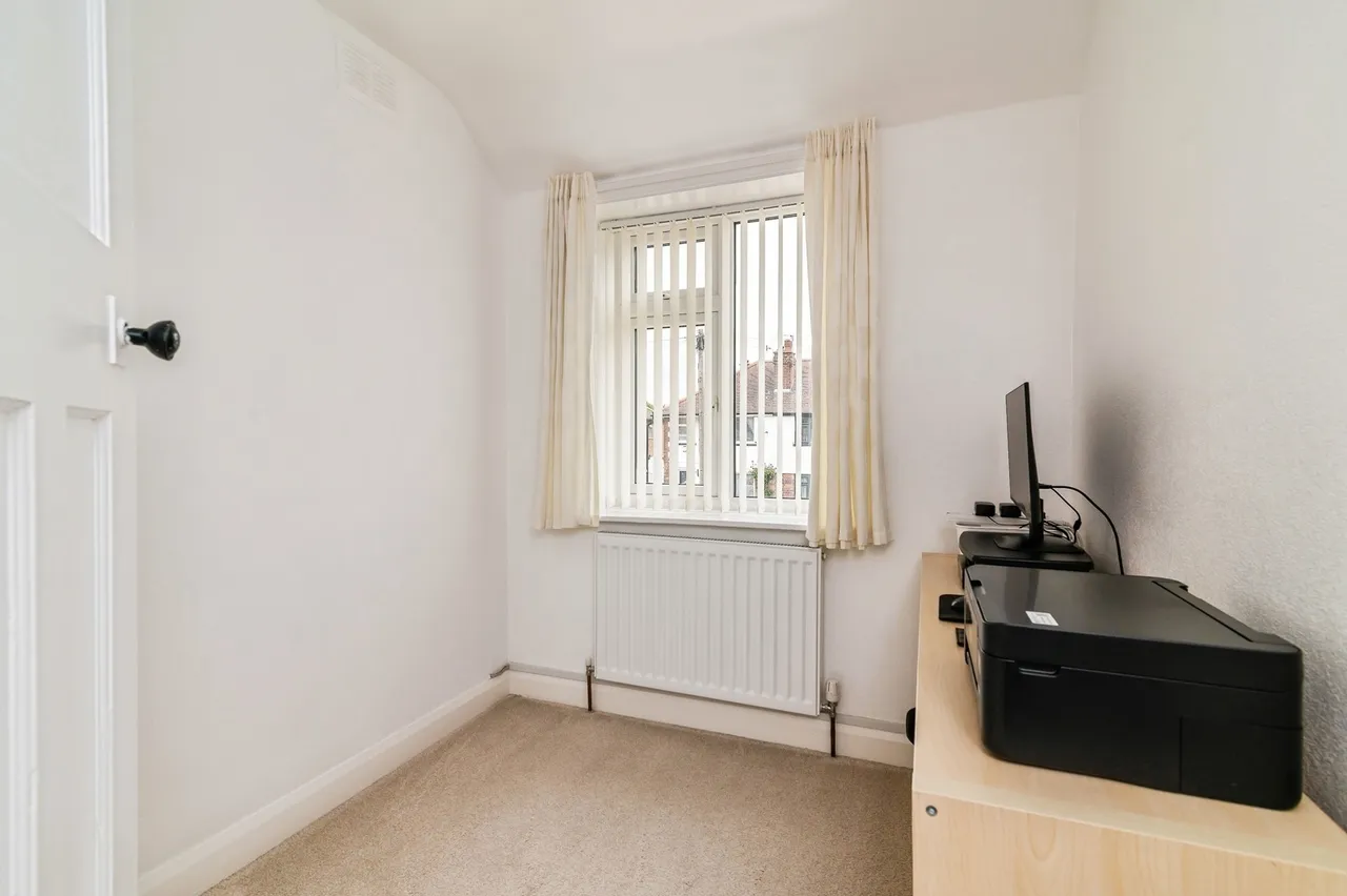 Barlock Road, NOTTINGHAM, Nottinghamshire, NG6, photo 14
