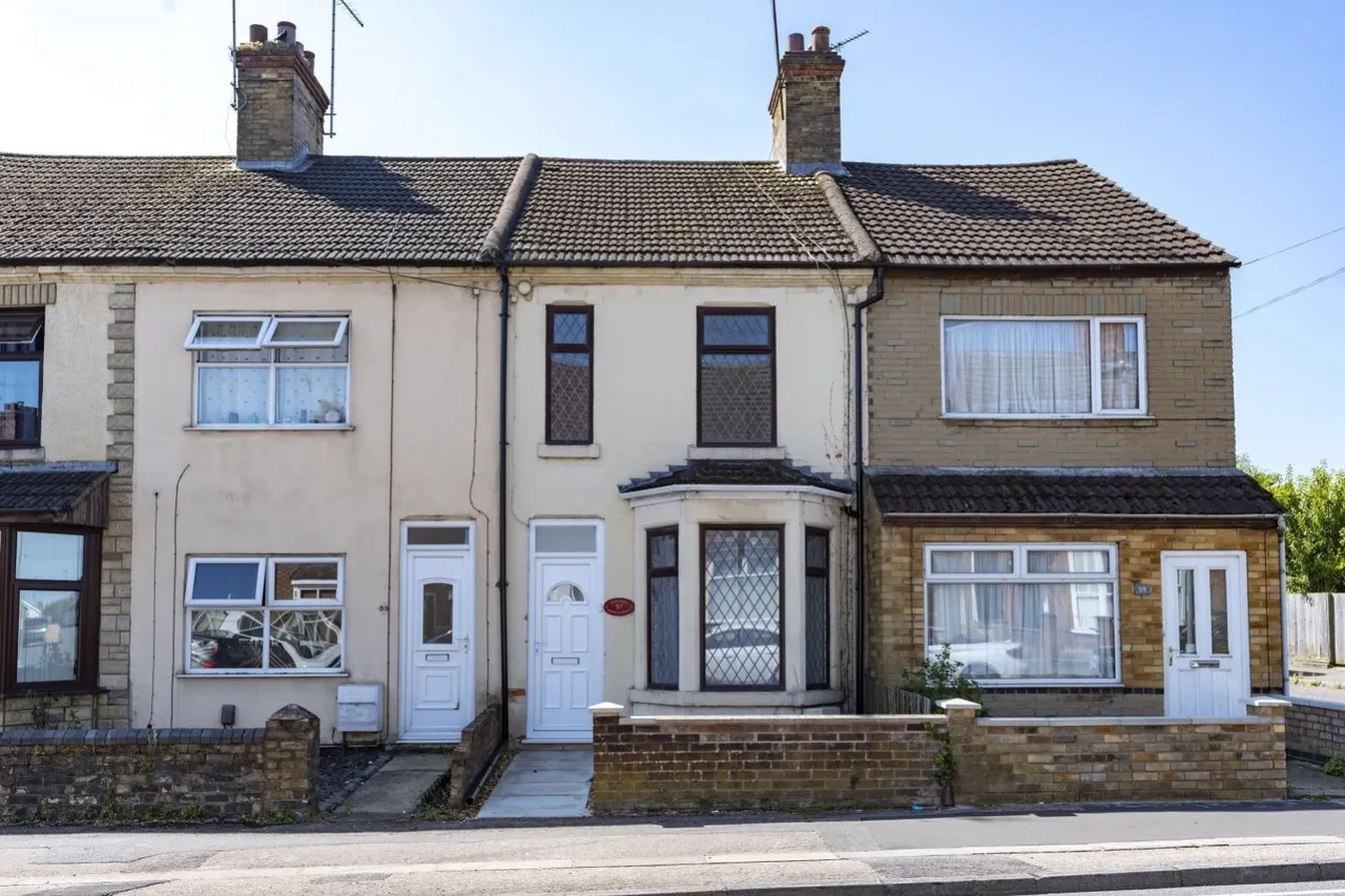 2 bed house for sale, High Street, Peterborough, PE2