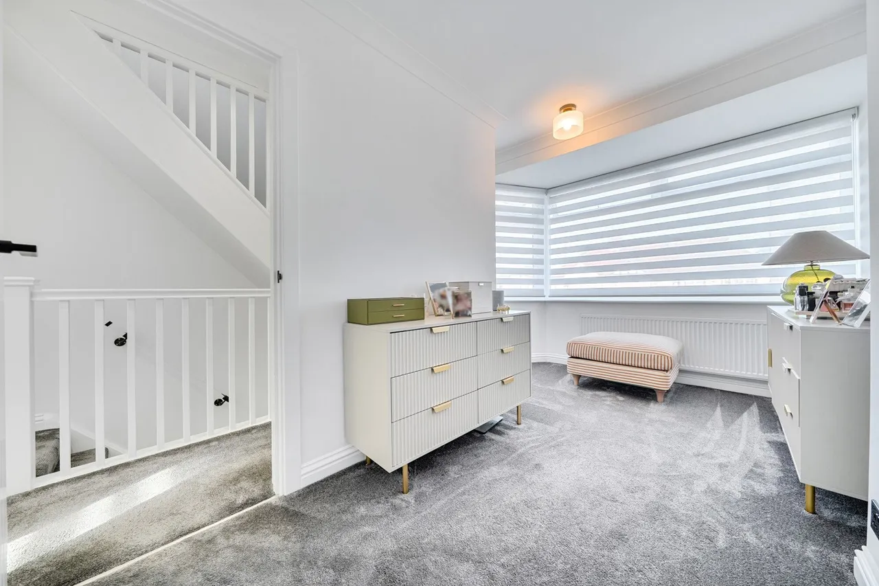 Days Lane, DA15, photo 6