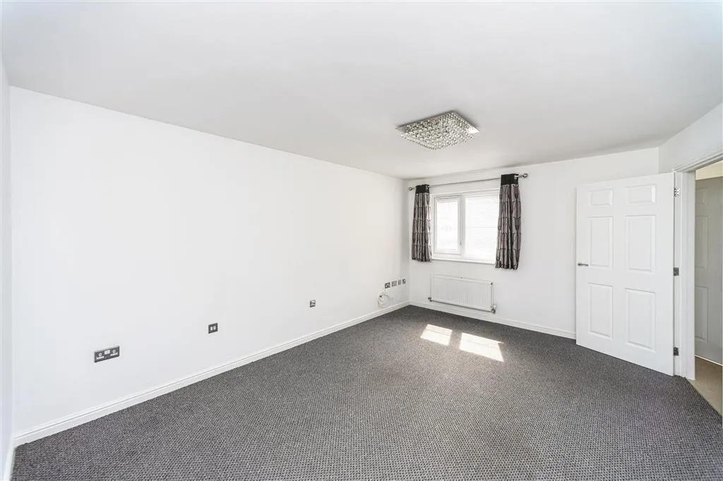 Morris Drive, Swansea, SA1, photo 2