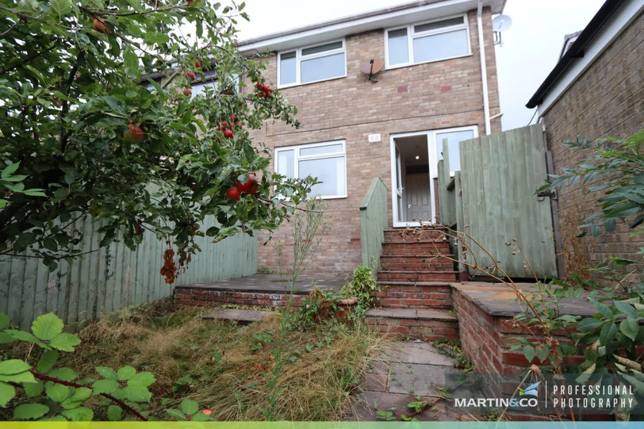 Greenacre Drive, Bedwas, photo 9