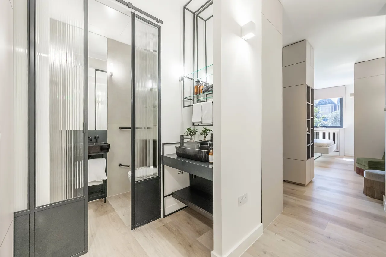 Flat 17, The Apex, Dandi on the Hill, The Heights, Harrow, photo 12