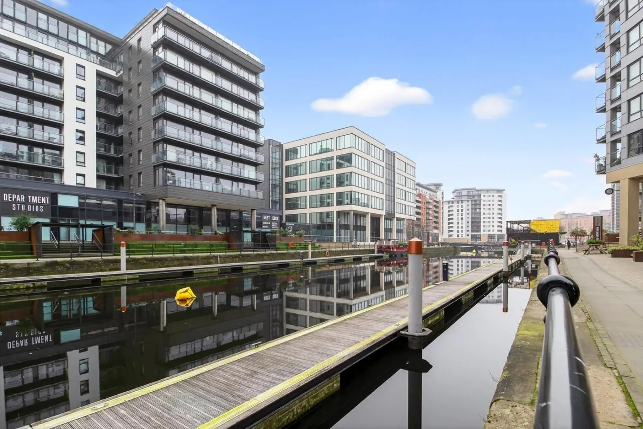 1 bed flat for sale — La Salle, Chadwick St, Leeds