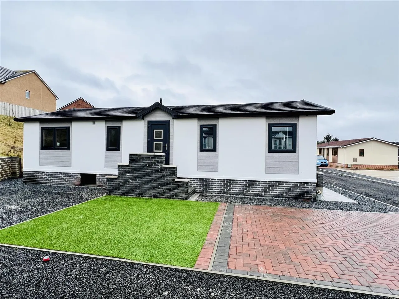 Cot Castle Park, Stonehouse, Larkhall, ML9 3PA, photo 16