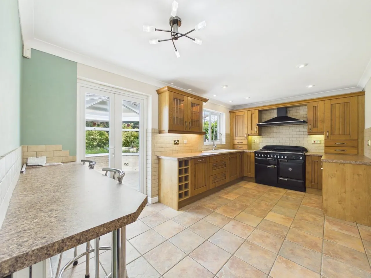 Salisbury Drive, Bracebridge Heath, photo 7
