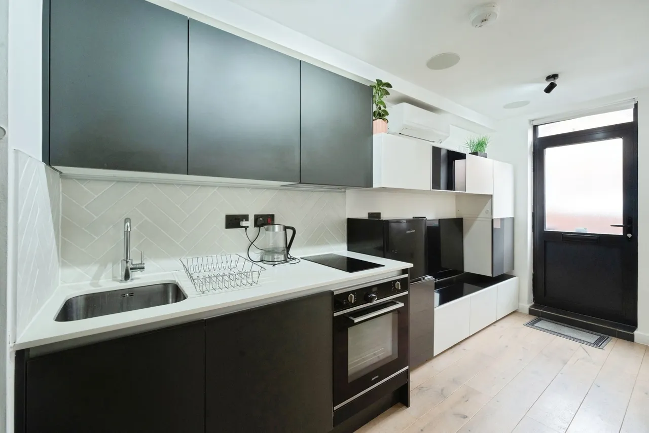 Clifford Road, Walthamstow, E17, photo 6