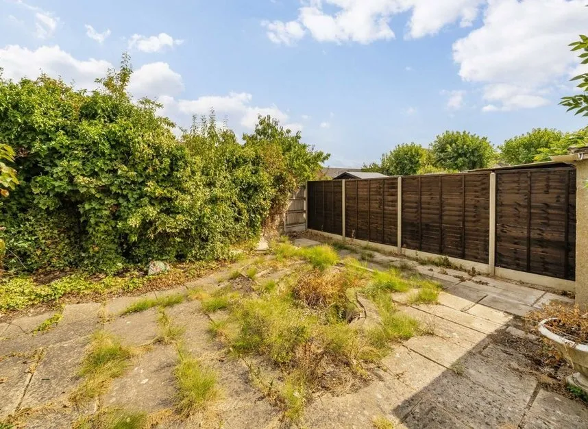 Cadbury Road, Sunbury-on-thames, TW16, photo 8