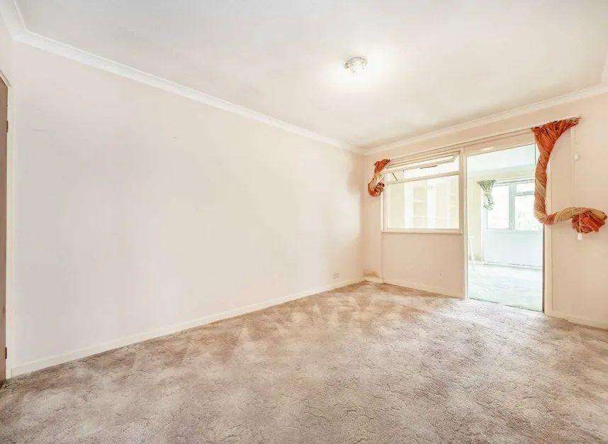 Cadbury Road, Sunbury-on-thames, TW16, photo 6