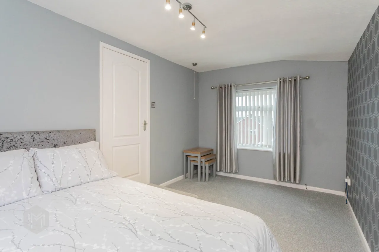 418a Plodder Lane, Farnworth, Bolton, BL4 0JT, photo 14