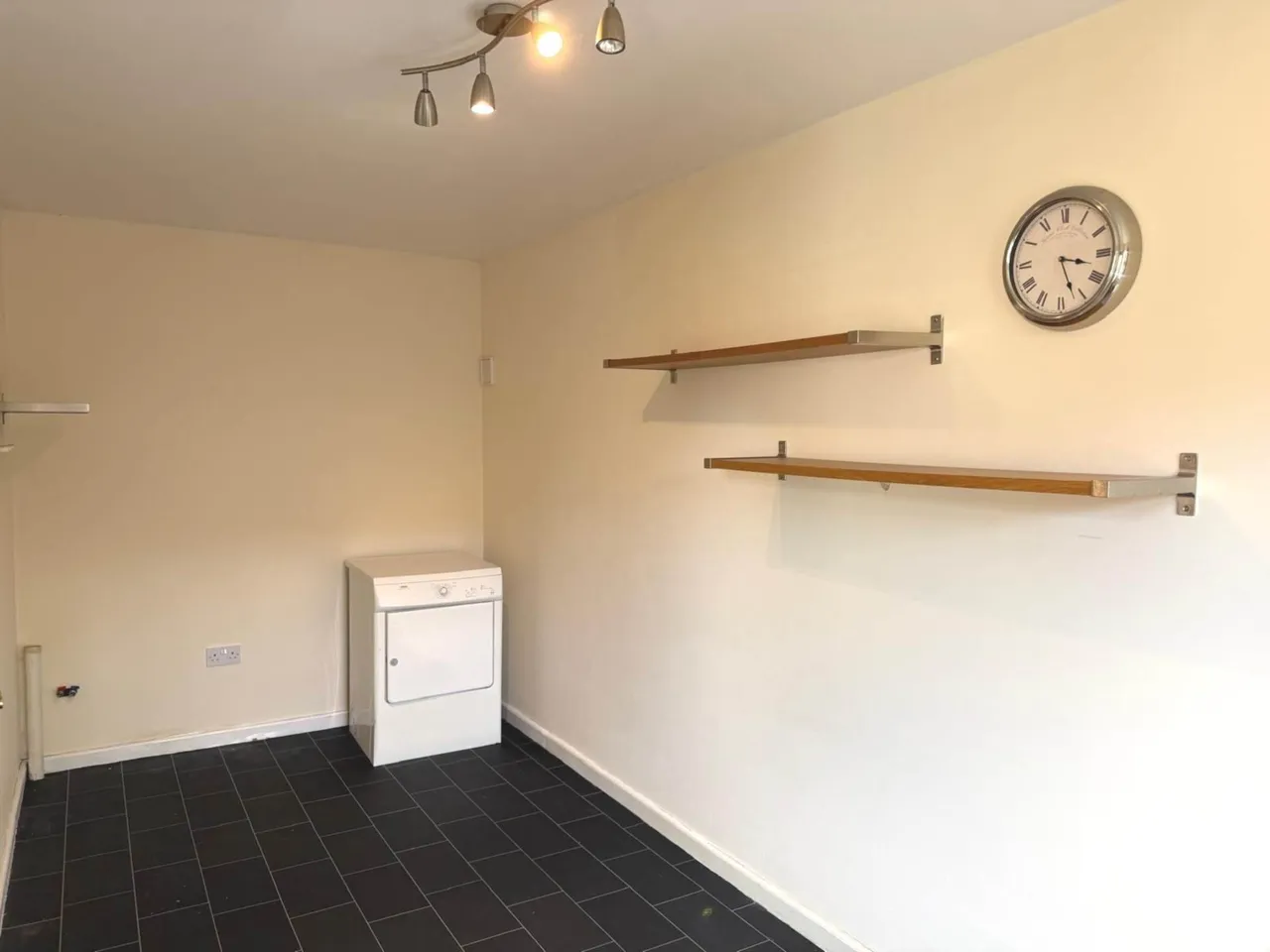 Miersfield, High Wycombe, HP11 1TY, photo 12