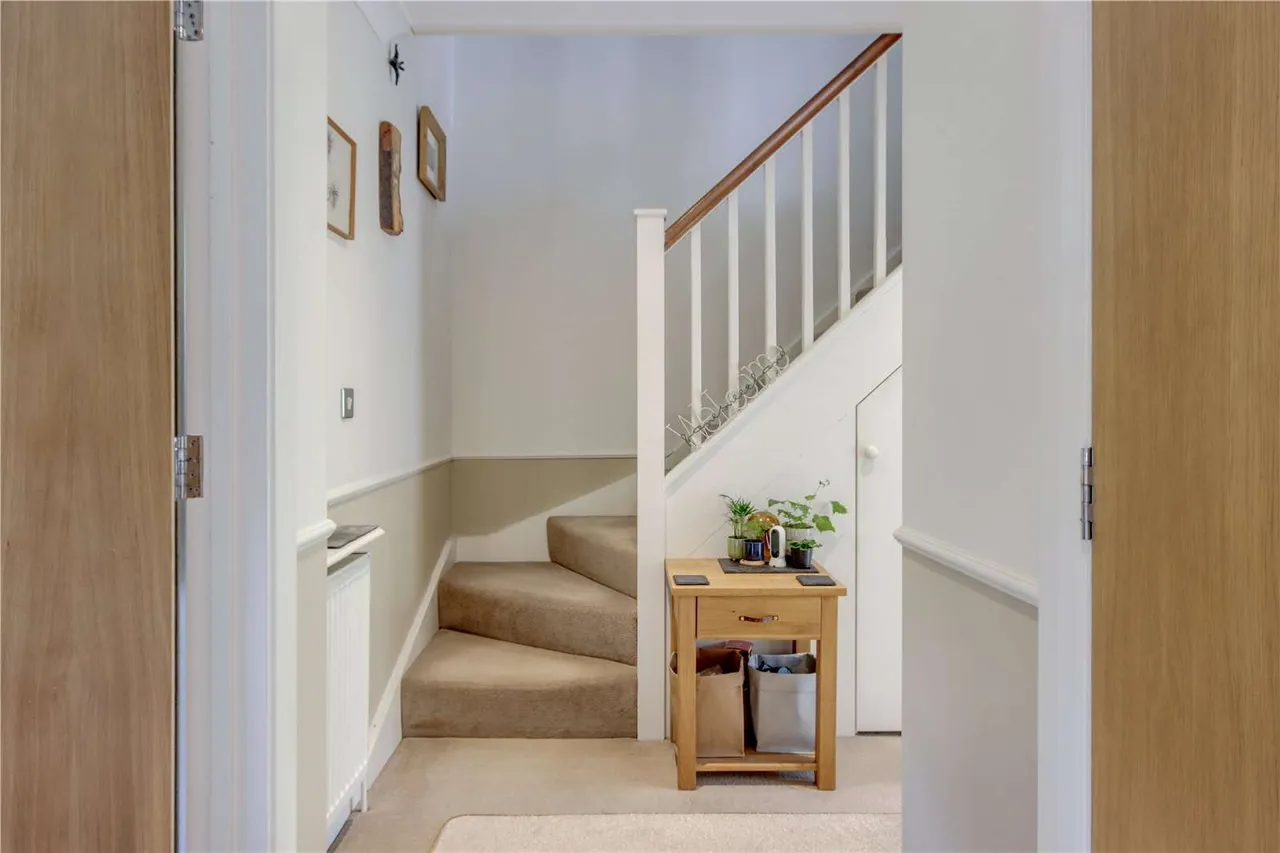 Westerham Road, Sevenoaks, Kent, TN13 2PX, photo 2