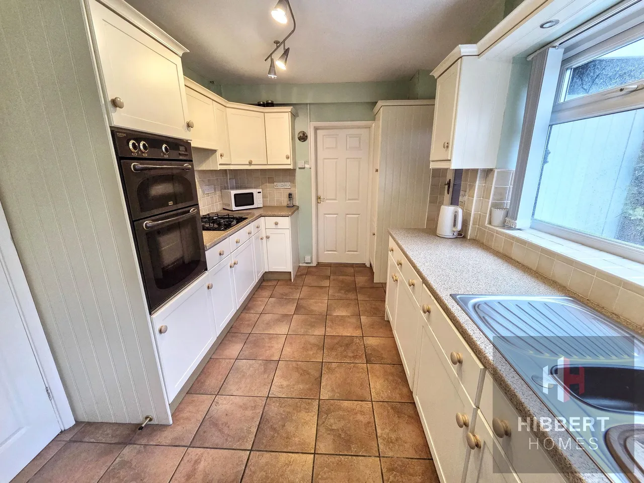 Goodwood Avenue, Brooklands, M23, photo 4