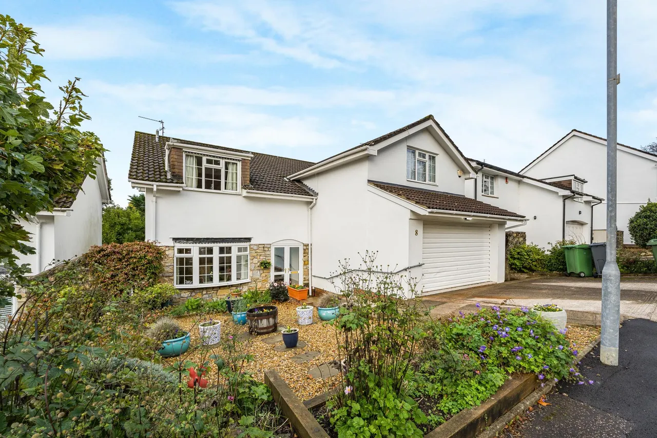 5 bed house for sale, Tanglewood Close, Lisvane, CF14