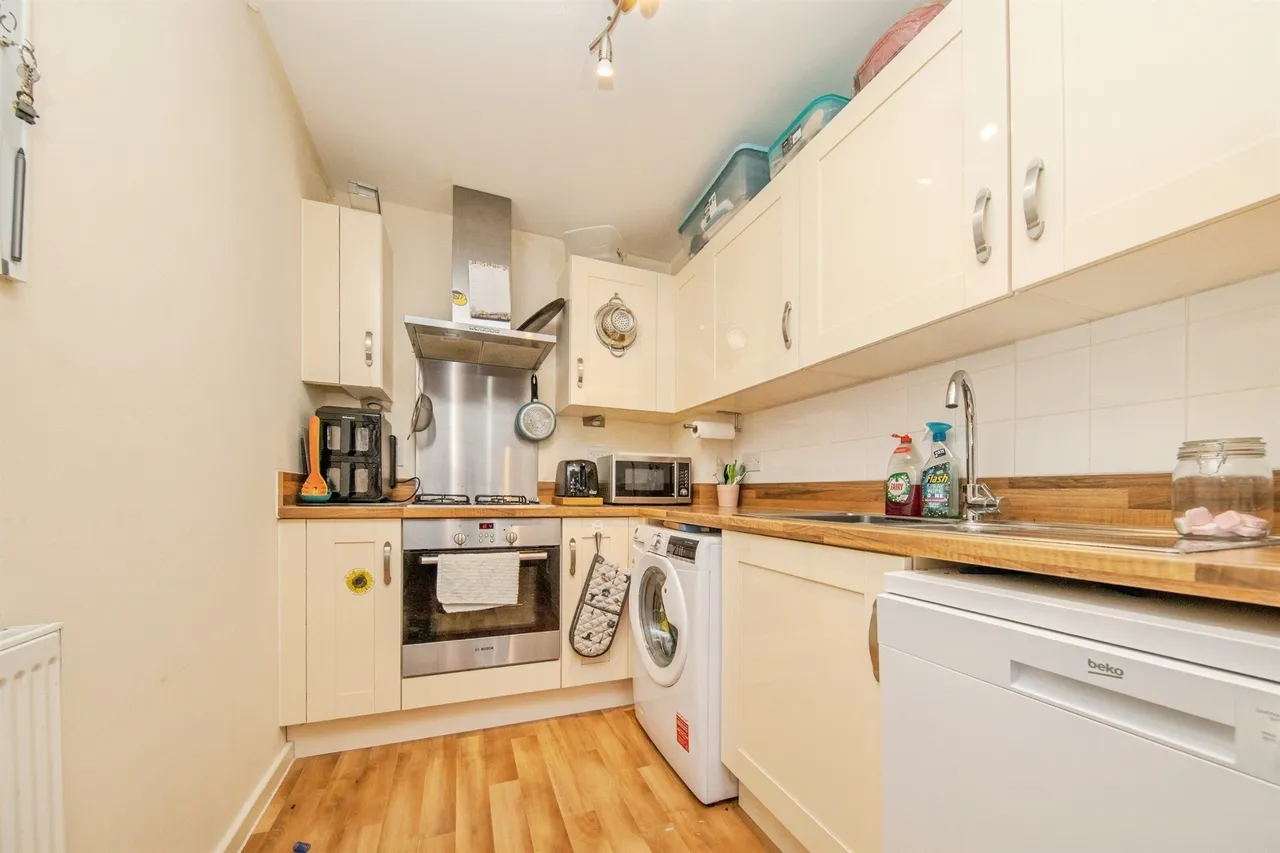 Masons Drive, Great Blakenham, Ipswich, photo 4