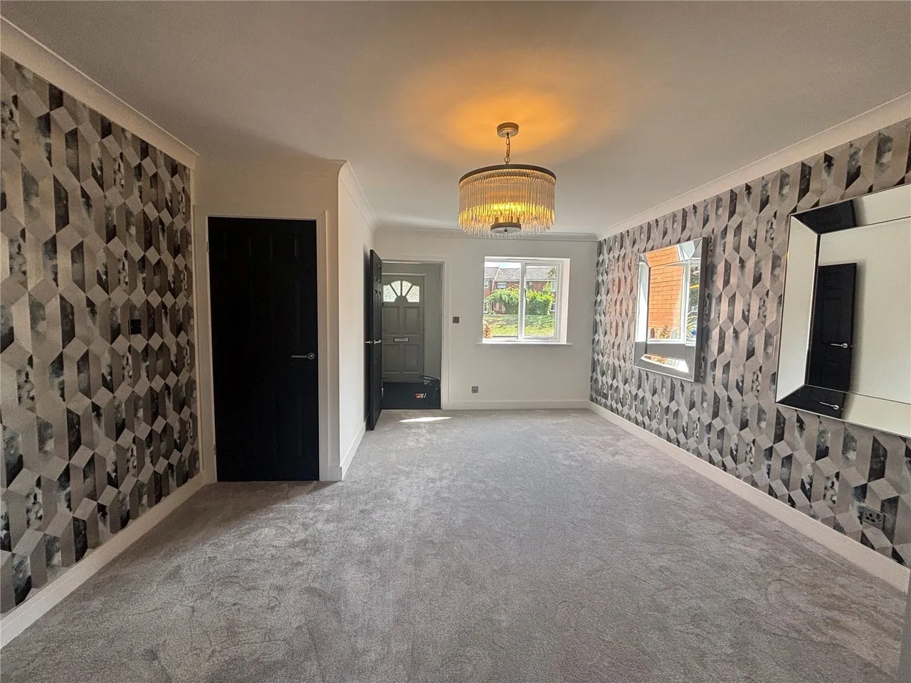 Woodfield Avenue, Lincoln, Lincolnshire, LN6, photo 2