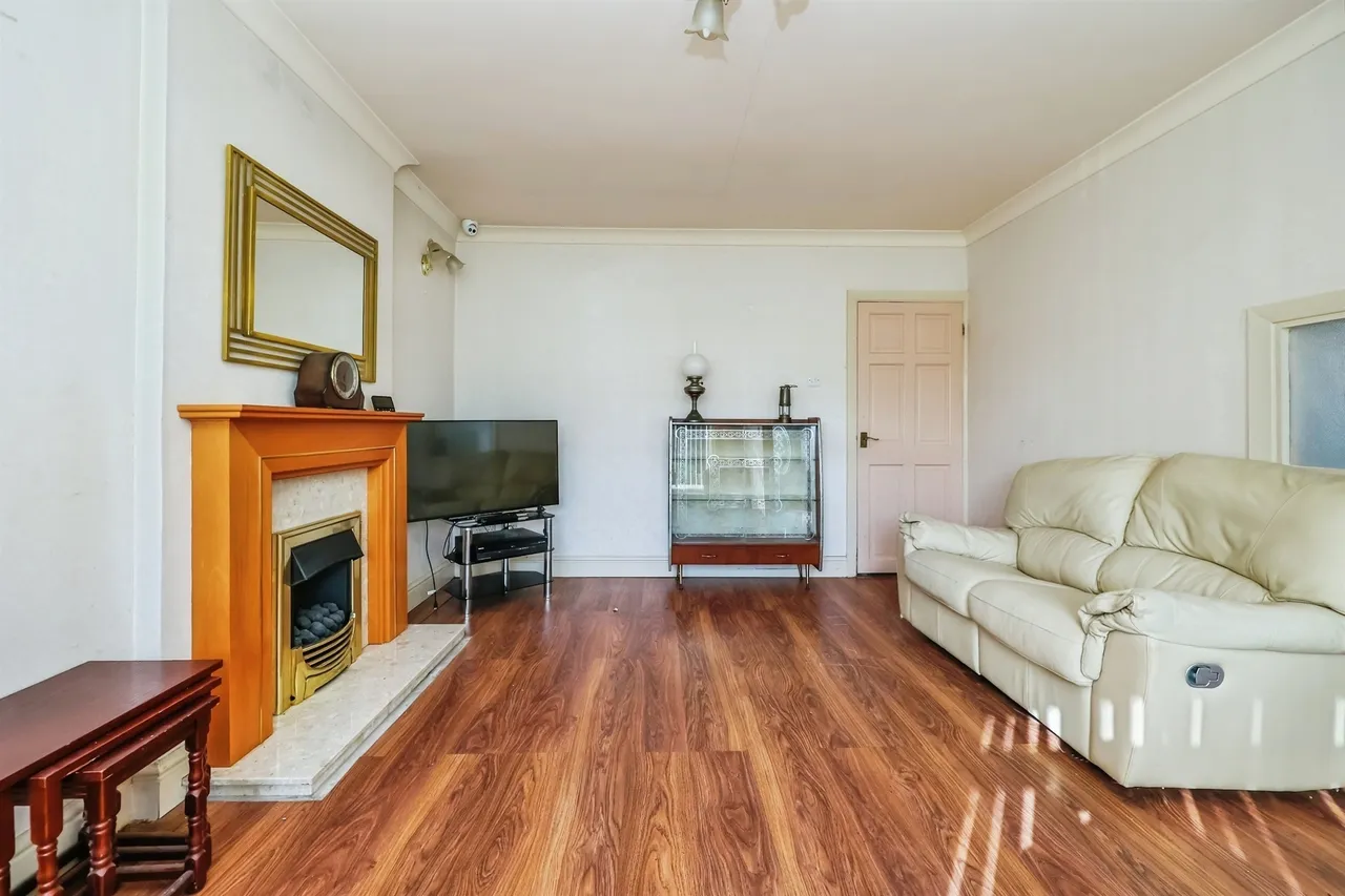 Earl Drive, Giltbrook, NG16, photo 6