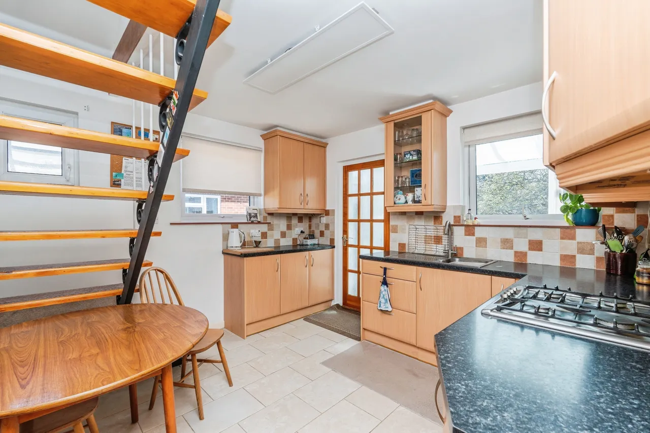 Walkers Lane South, Southampton, SO45, photo 8