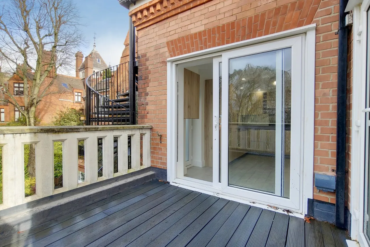 Fitzjohns Avenue, London, NW3 6PH, photo 13