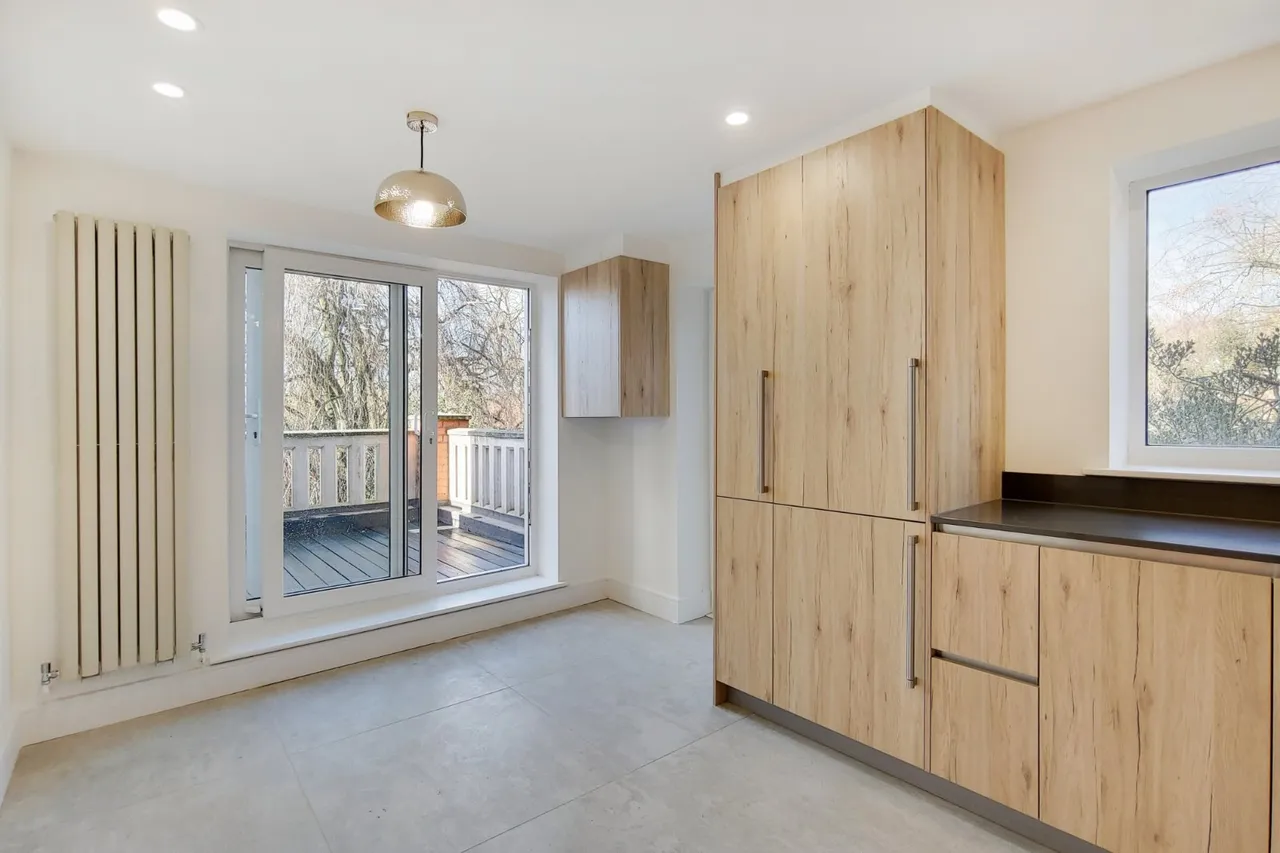 Fitzjohns Avenue, London, NW3 6PH, photo 2