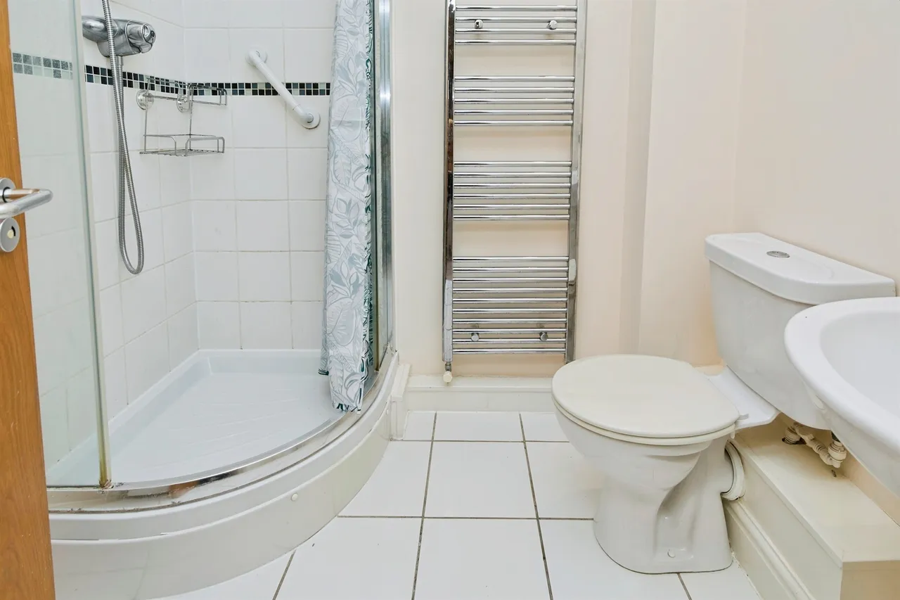 Priory Heights Court, Derby, DE23, photo 9