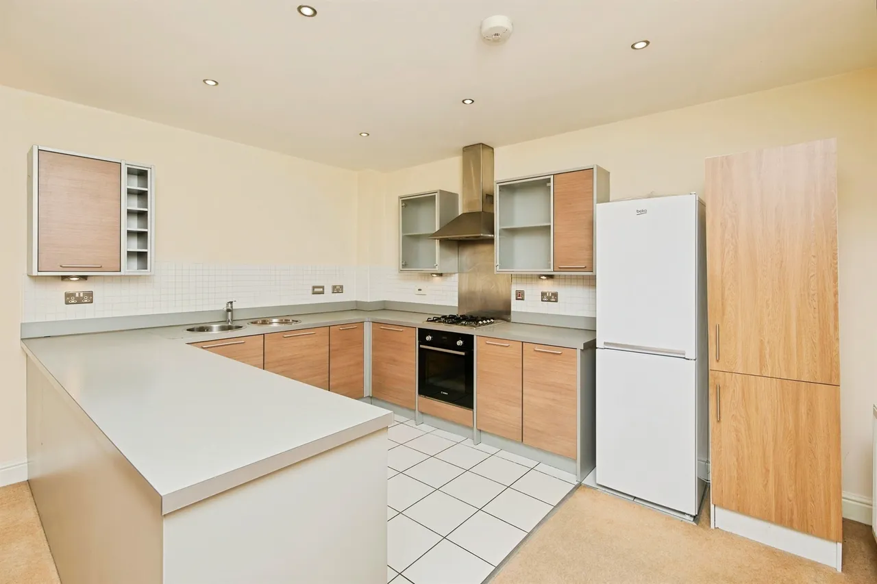 Priory Heights Court, Derby, DE23, photo 6