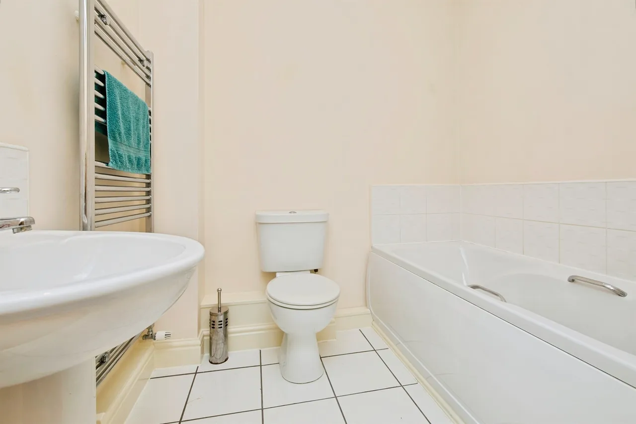 Priory Heights Court, Derby, DE23, photo 11